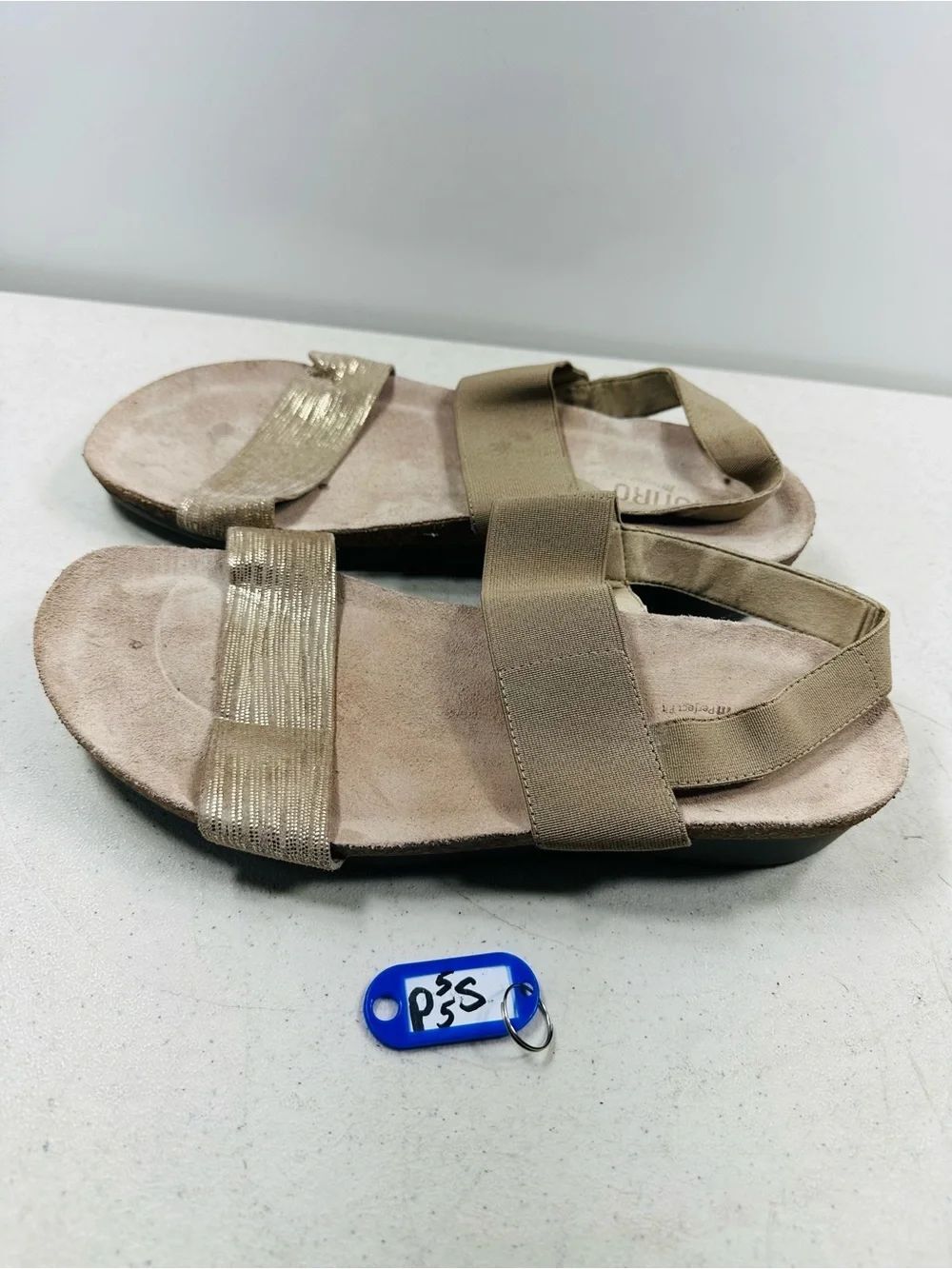 Munro American Pisces Strappy Sandals Womens 10W Casual Open Leather Gold